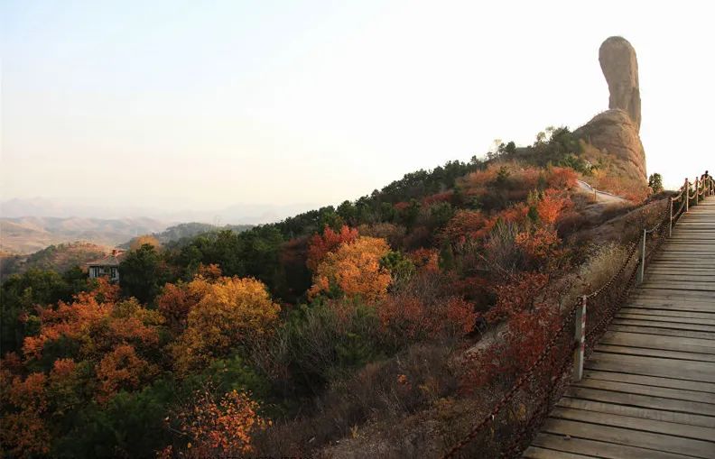 磬锤峰景区图片