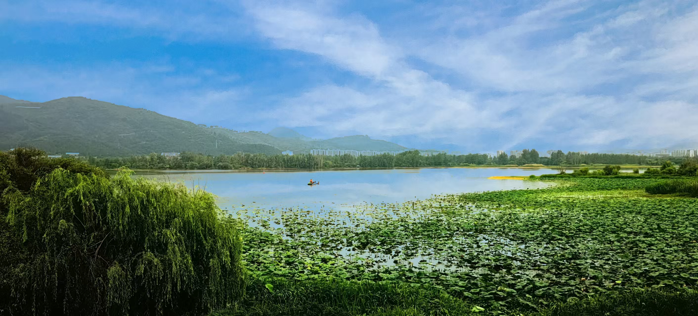 邛海泸山风景区图片